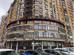 Коновальца 32 Б офис возле метро Печерская