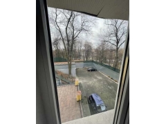 Грушевского 1-Б здание в центре Киева